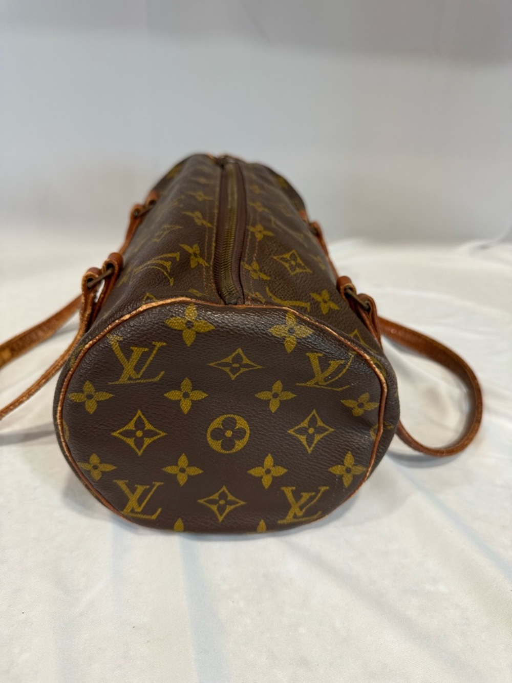 Authentic Louis Vuitton Monogram Papillon 30 size Barrel Bag in Brown and Tan - Picture 2 of 9
